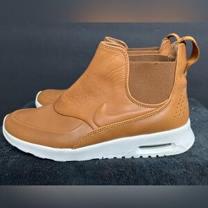 Nike Air Max Thea Mid Ale Womens 7 Cognac Leather Sneaker 859550-200